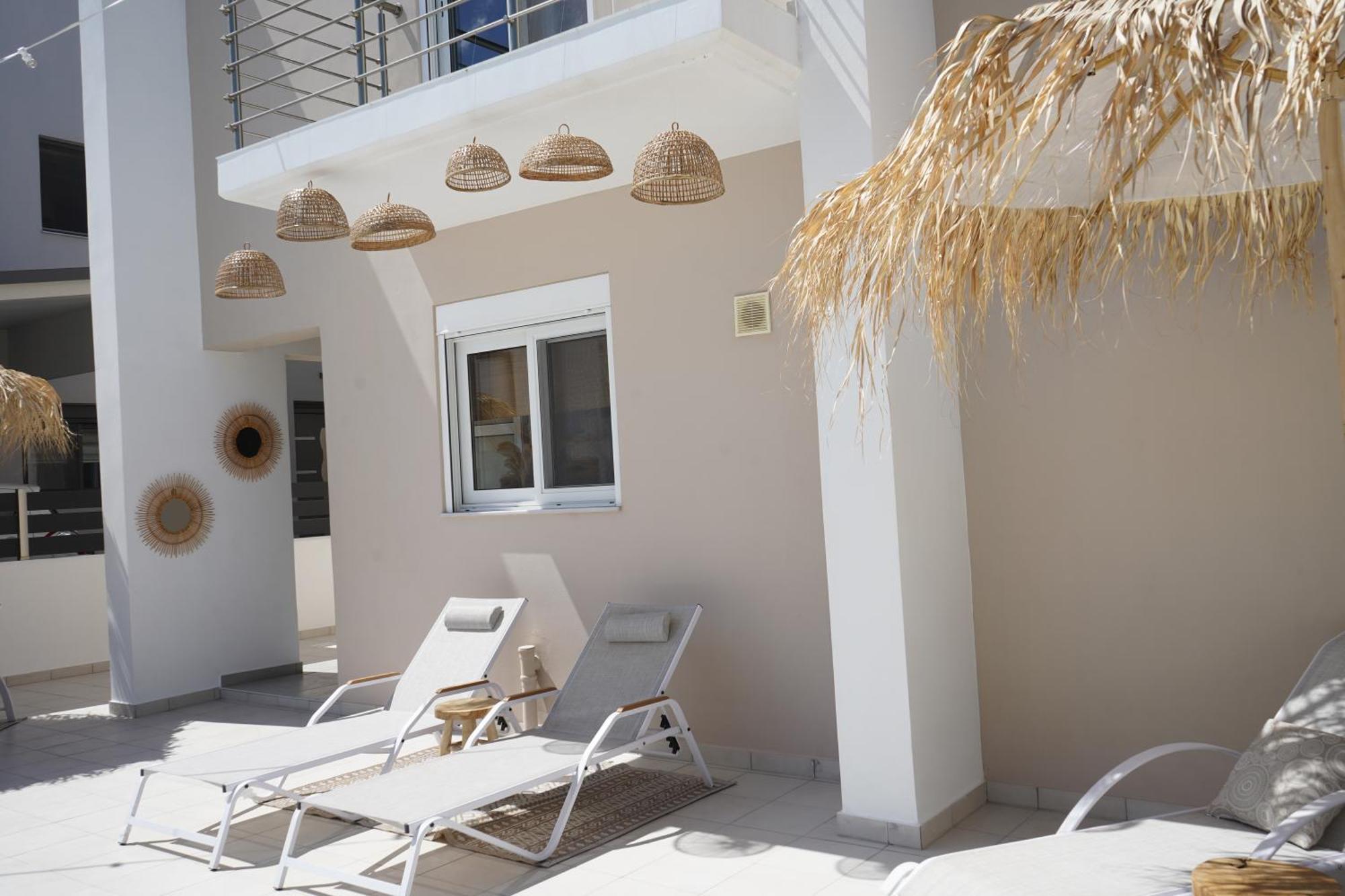 Villa Pastida - Private Pool & Jacuzzi & Central Place Dış mekan fotoğraf
