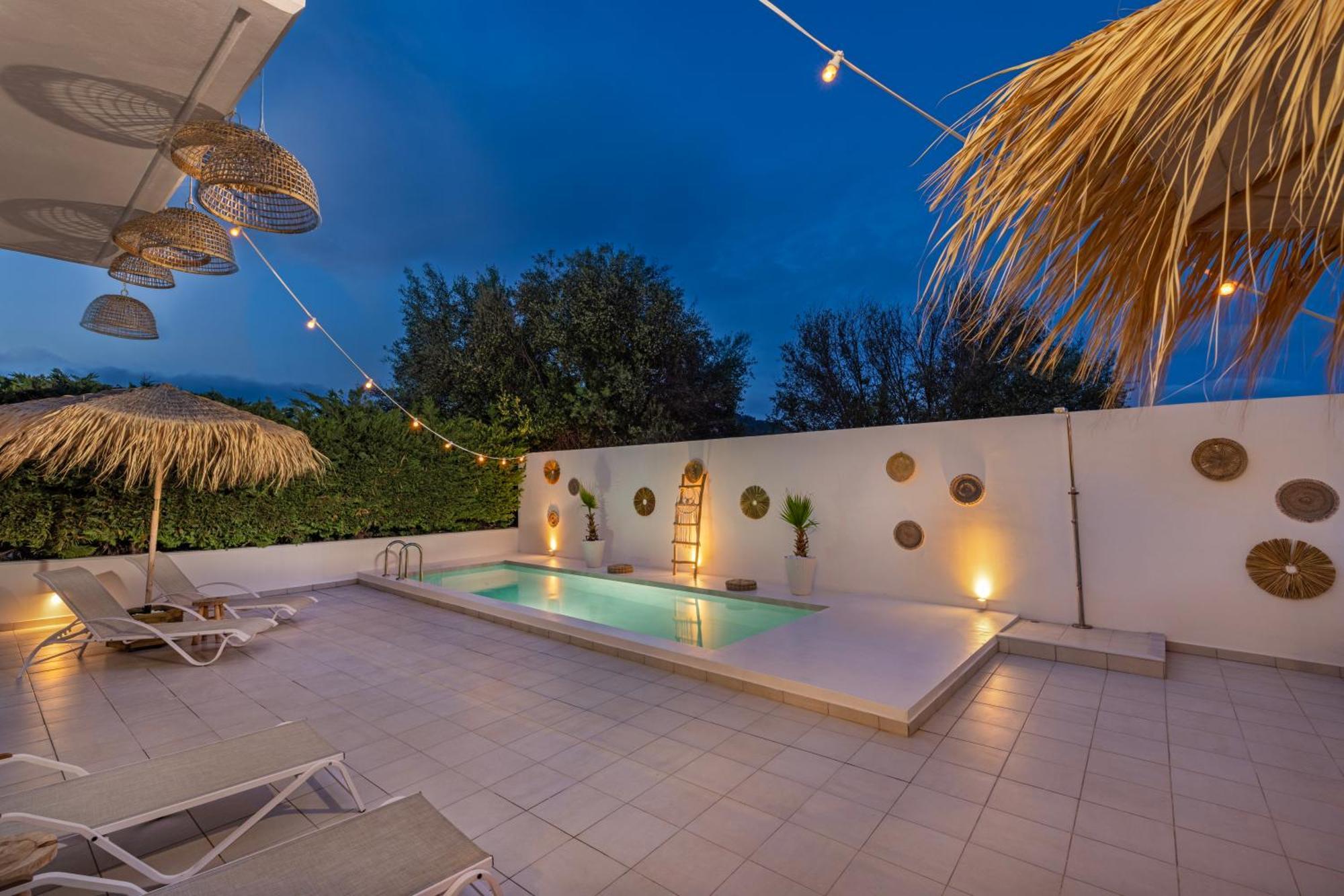 Villa Pastida - Private Pool & Jacuzzi & Central Place Dış mekan fotoğraf
